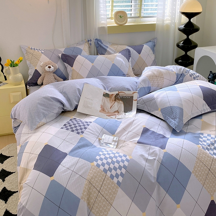 91家纺网 家纺一手货源 找家纺 拾物记 2024新款A类喷气全棉12868卡通印花四件套 卡斯图-蓝