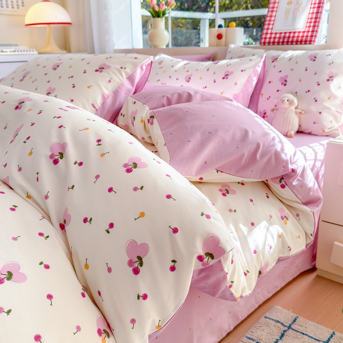 91家纺网 家纺一手货源 找家纺 清雅福 2024新款全棉13372小清新活性印花四件套 爱心樱桃