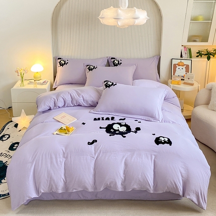 91家纺网 家纺一手货源 找家纺 芷凡家纺 2024新款云朵棉毛巾绣四件套-小怪兽 小怪兽-千夏紫