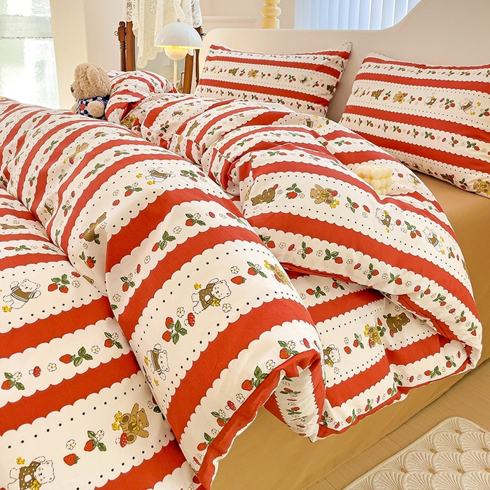 91家纺网 家纺一手货源 找家纺 珺柔家纺 2024新款40支13070全棉印花四件套 草莓棕熊