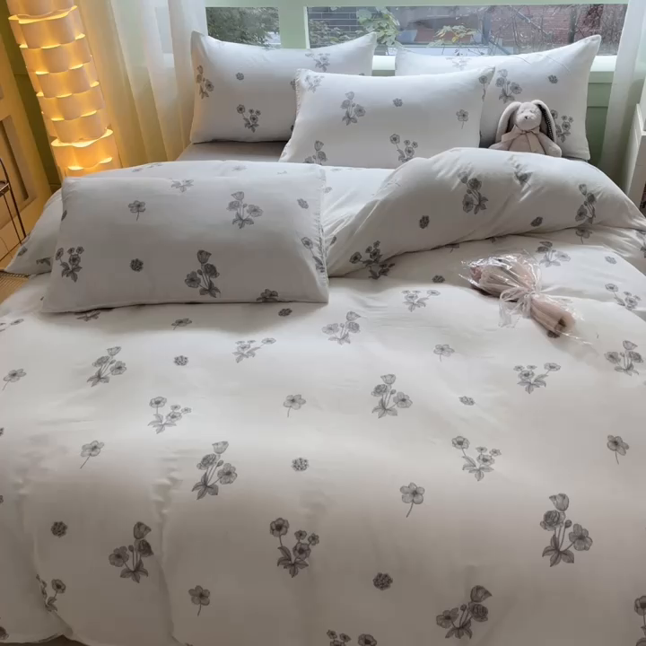 91家纺网 家纺一手货源 找家纺 ab家纺 2024新款全棉双层纱印花四件套 雅秀灰