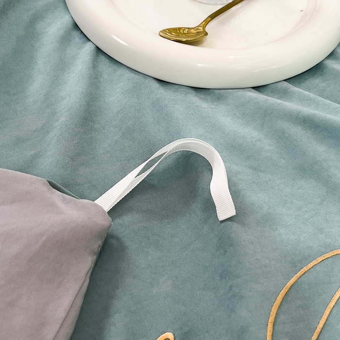 91家纺网 家纺一手货源 找家纺 欧冠家纺 2024新款四季款锦棉绣花盛夏光年四件套 盛夏光年-田园绿