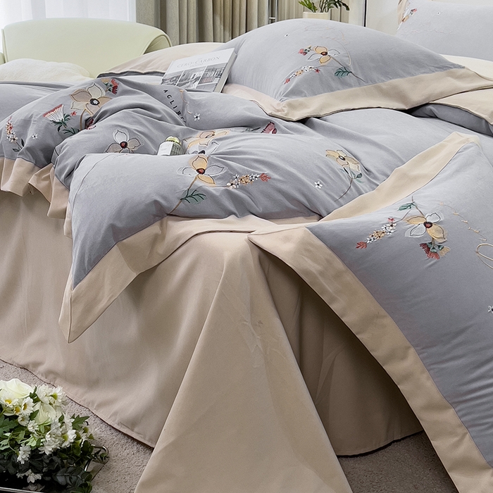 91家纺网 家纺一手货源 找家纺 欧冠家纺 2024新款四季款锦棉绣花盛夏光年四件套 盛夏光年-银灰