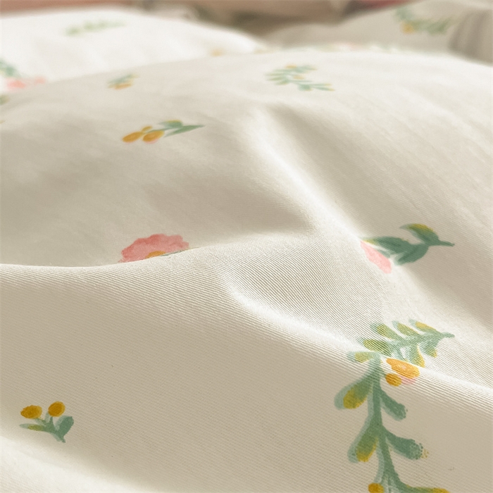 91家纺网 家纺一手货源 找家纺 曼之夏 2024新款13372全棉印花四件套 温婉小兔