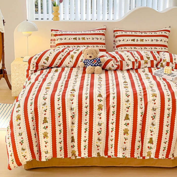 91家纺网 家纺一手货源 找家纺 珺柔家纺 2024新款40支13070全棉印花四件套 草莓棕熊