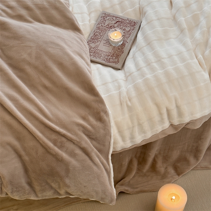 91家纺网 家纺一手货源 找家纺 时年家纺 2024新款云朵牛奶绒四件套（充值会员享优惠10元） 泡芙-奶油白