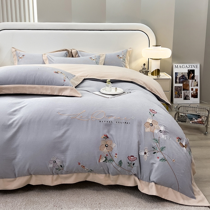 91家纺网 家纺一手货源 找家纺 欧冠家纺 2024新款四季款锦棉绣花盛夏光年四件套 盛夏光年-银灰