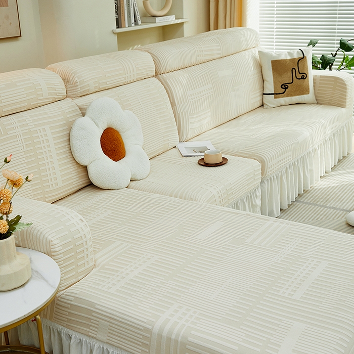 91家纺网 家纺一手货源 找家纺 丝绮鹿 2024新款提花绒沙发套裙边款（幸福） 幸福-茶白