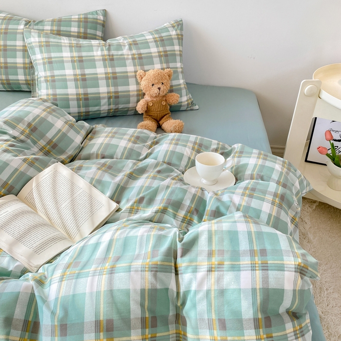 91家纺网 家纺一手货源 找家纺 雨帆家纺 2024新款水洗棉格子系列四件套 绿格子