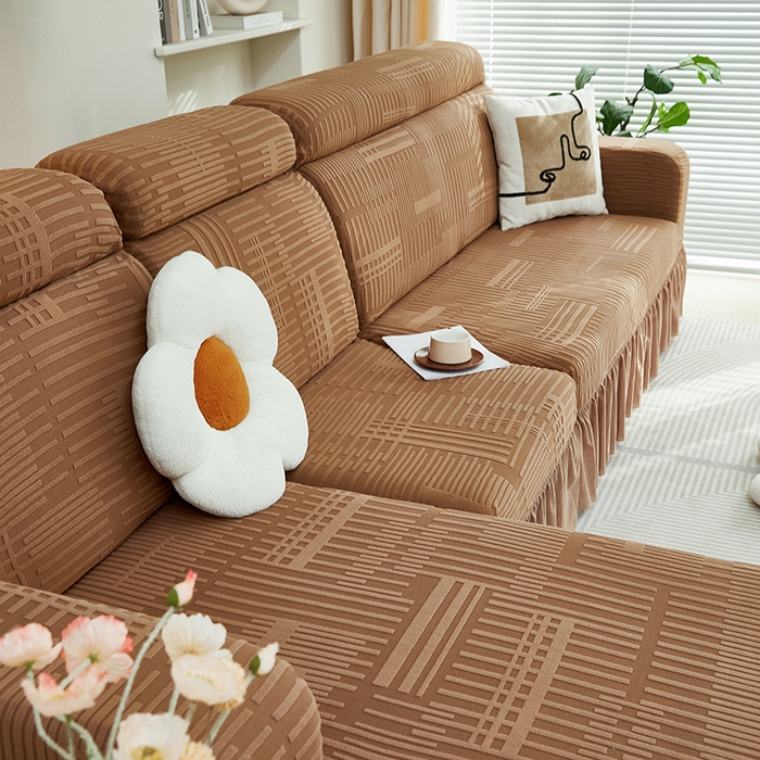 91家纺网 家纺一手货源 找家纺 丝绮鹿 2024新款提花绒沙发套裙边款（幸福） 幸福-卡驼