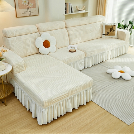 91家纺网 家纺一手货源 找家纺 丝绮鹿 2024新款提花绒沙发套裙边款（幸福） 幸福-茶白