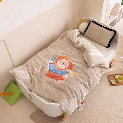 91家纺网 家纺一手货源 找家纺 （总）喜多兔 2024新款全消光牛奶绒超无光仿兔毛绒幼儿园三件套