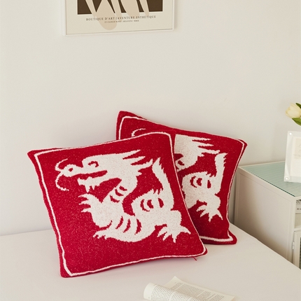 91家纺网 家纺一手货源 找家纺 暖绵绵 2025新款半边绒岁禧龙系列多功能盖毯 岁禧龙抱枕套(不含芯)