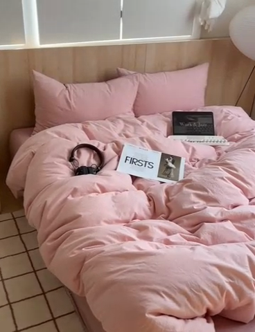 91家纺网 家纺一手货源 找家纺 雅居纺家纺 2024新款色织水洗棉四件套 千鸟格粉