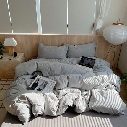 91家纺网 家纺一手货源 找家纺 雅居纺家纺 2024新款色织水洗棉四件套 细条灰