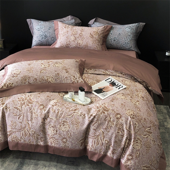 91家纺网 家纺一手货源 找家纺 鹿班家居 2024新款100支长绒棉系列——古堡印象 场景一（标准会员-20） 玫瑰豆沙