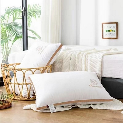 91家纺网 家纺一手货源 找家纺 （总）亦帆枕芯 2024新款枕芯DC刺绣立体羽丝绒枕头