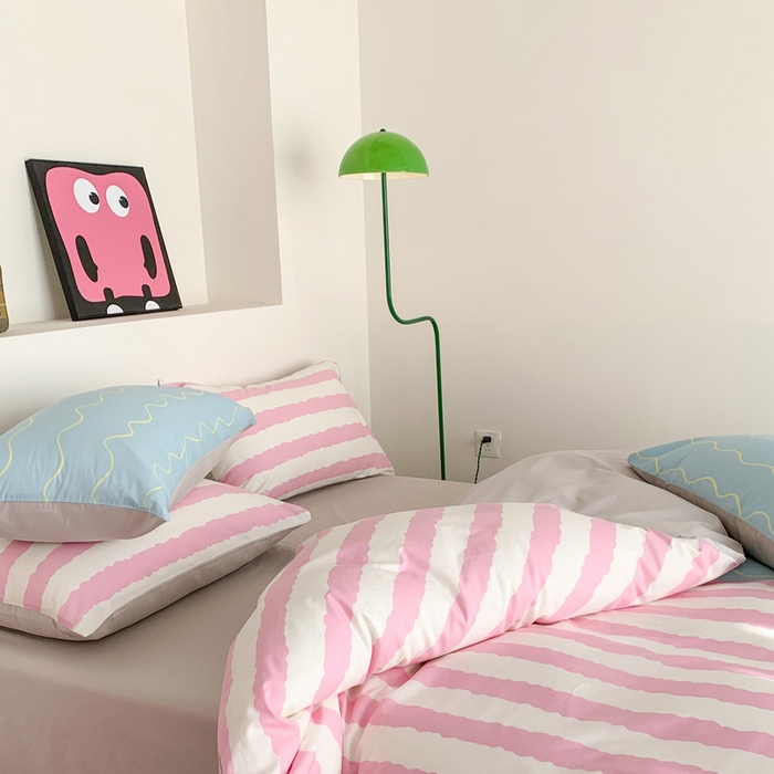 91家纺网 家纺一手货源 找家纺 澳萝拉 2024新款全棉条纹大版四件套 樱花蓝椰