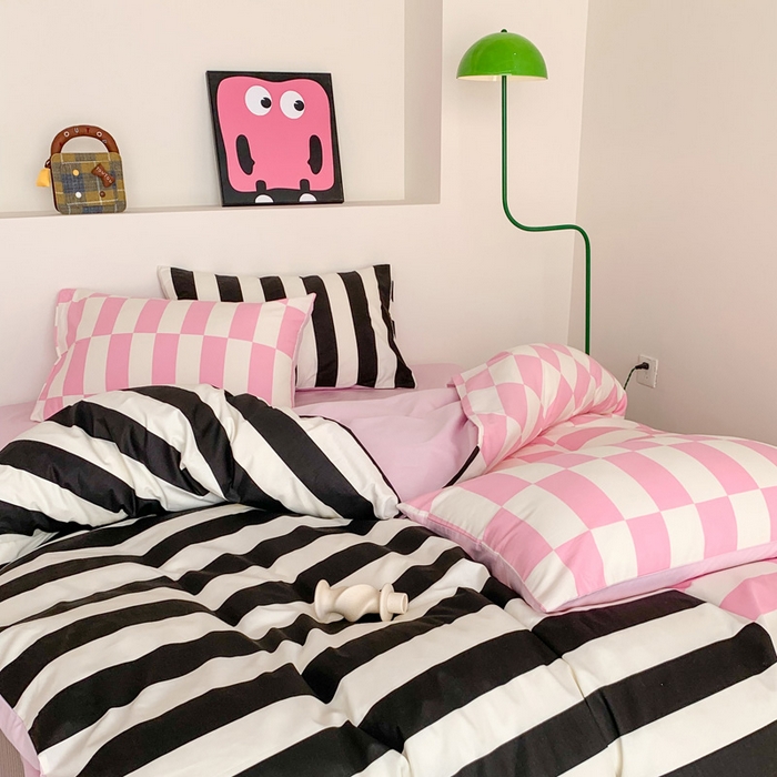 91家纺网 家纺一手货源 找家纺 澳萝拉 2024新款全棉条纹大版四件套 甜酷黑莓