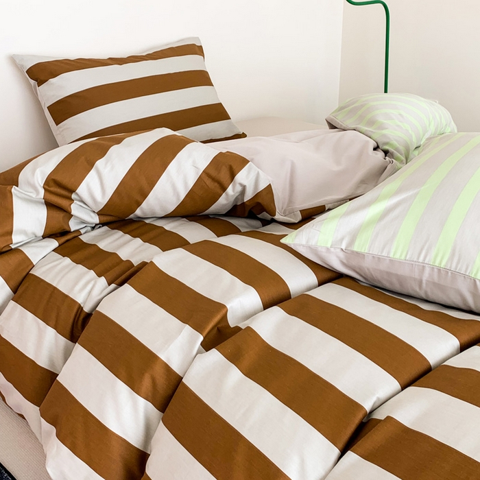 91家纺网 家纺一手货源 找家纺 澳萝拉 2024新款全棉条纹大版四件套 焦糖玛奇朵