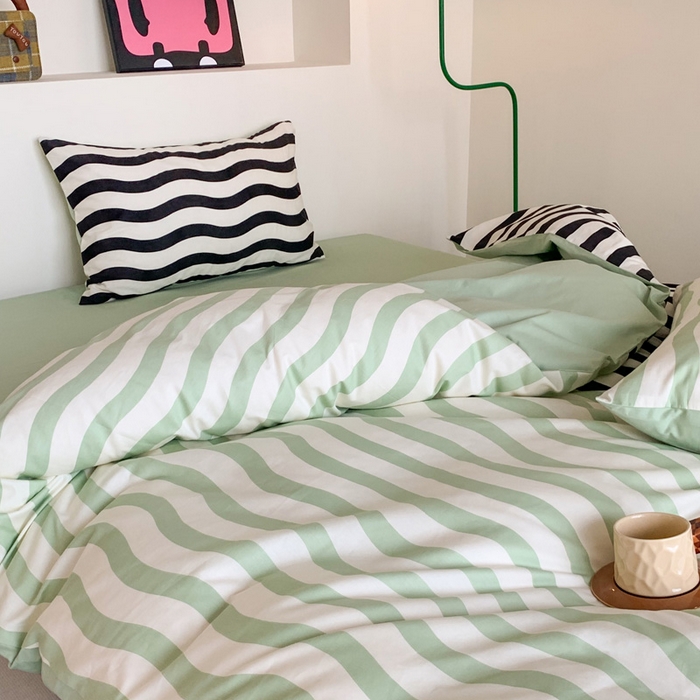 91家纺网 家纺一手货源 找家纺 澳萝拉 2024新款全棉条纹大版四件套 抹茶拿铁