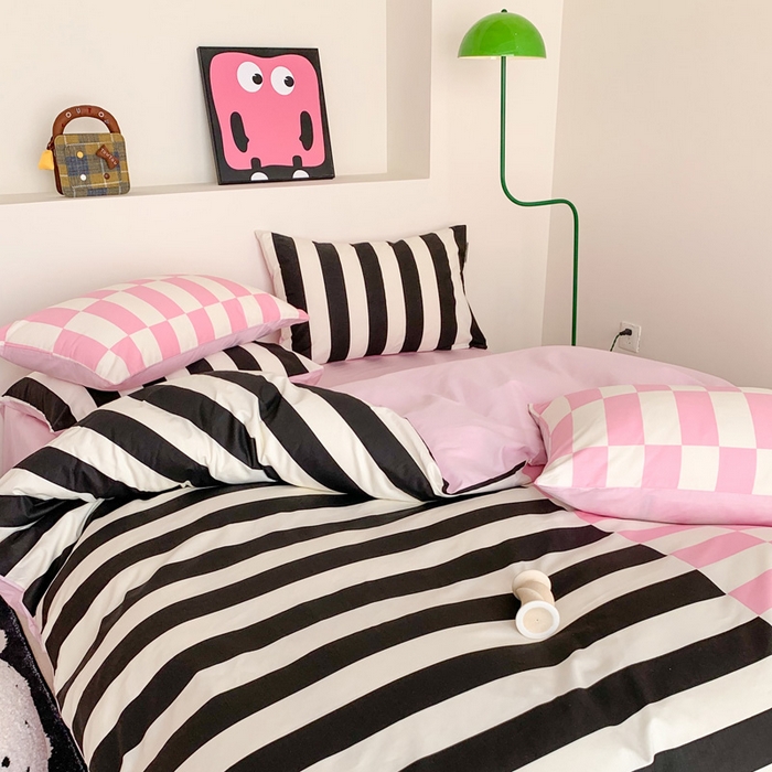 91家纺网 家纺一手货源 找家纺 澳萝拉 2024新款全棉条纹大版四件套 甜酷黑莓