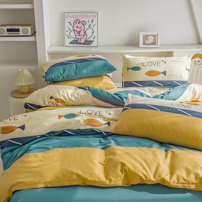 91家纺网 家纺一手货源 找家纺 首爱家纺 2025新款纯棉斜纹印花四件套 鱼之恋