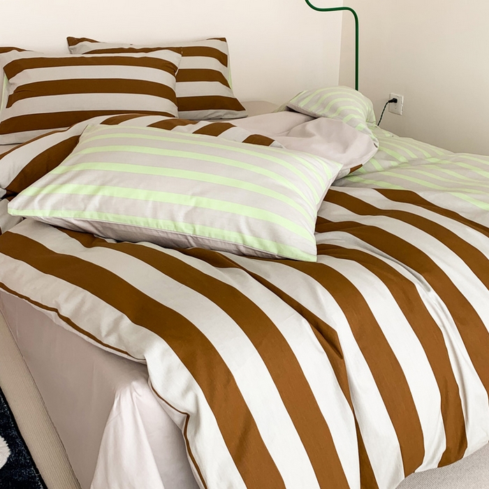 91家纺网 家纺一手货源 找家纺 澳萝拉 2024新款全棉条纹大版四件套 焦糖玛奇朵