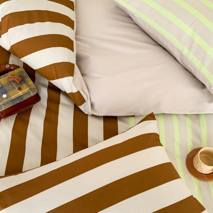 91家纺网 家纺一手货源 找家纺 澳萝拉 2024新款全棉条纹大版四件套 焦糖玛奇朵