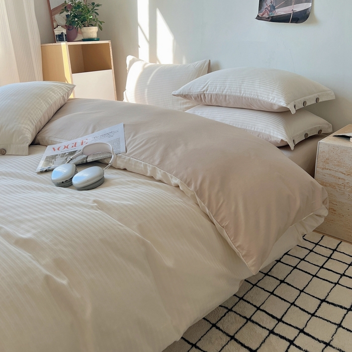 91家纺网 家纺一手货源 找家纺 三朵家纺 2024新款春夏无印侘寂风提花长绒棉四件套 白鹭+奶棕