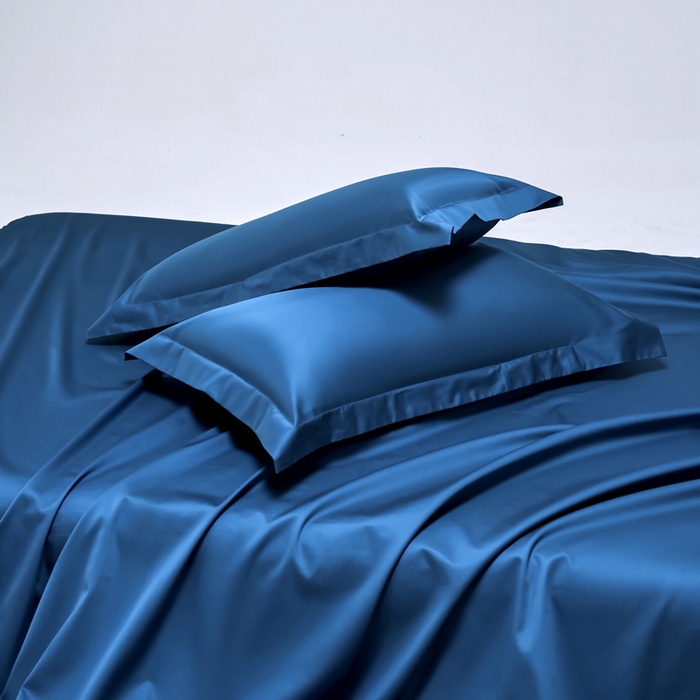 91家纺网 家纺一手货源 找家纺 锦彩家居  2025新款50*50支纯色长绒棉单品枕套 普鲁士蓝