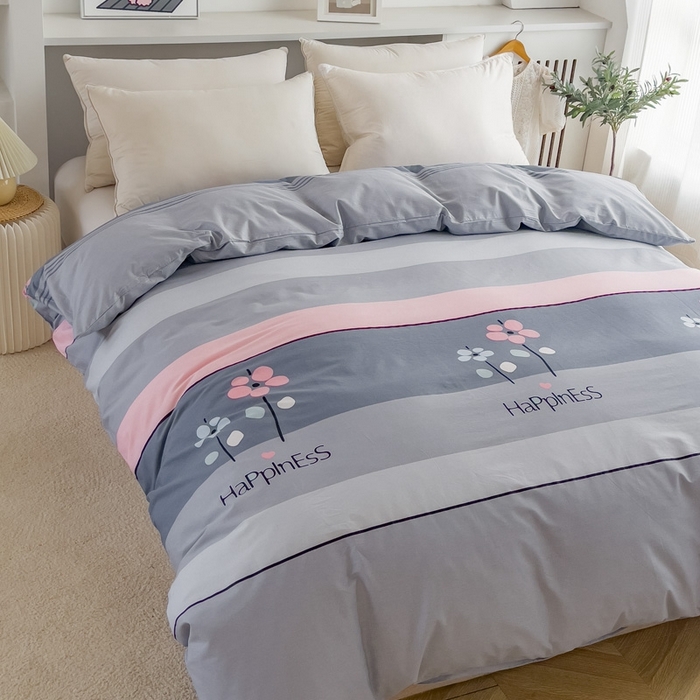 91家纺网 家纺一手货源 找家纺 棉乐町家居 2025新款纯棉斜纹13070印花被套 冬日物语