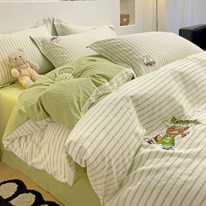 91家纺网 家纺一手货源 找家纺 娜娜 2024新款全棉色织水洗棉套件 维尼熊-草绿