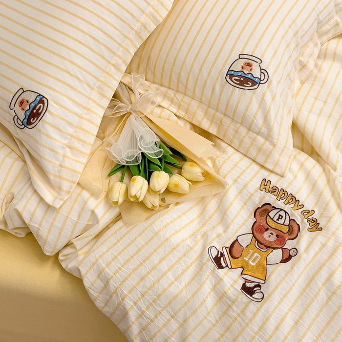 91家纺网 家纺一手货源 找家纺 娜娜 2024新款全棉色织水洗棉套件 维尼熊-黄