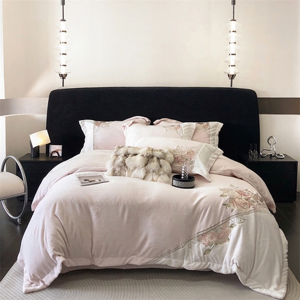 91家纺网 家纺一手货源 找家纺 （总）馨蕊家居 2024新款秋冬轻奢煦暖绒系列四件套-佩斯丽