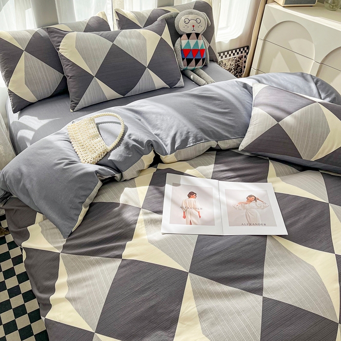 91家纺网 家纺一手货源 找家纺 小懒猪 2024春夏新款北欧风13372全棉四件套-拍摄风格2 都市英伦