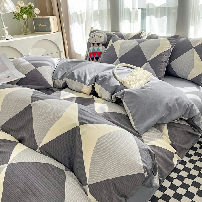 91家纺网 家纺一手货源 找家纺 小懒猪 2024春夏新款北欧风13372全棉四件套-拍摄风格2 都市英伦