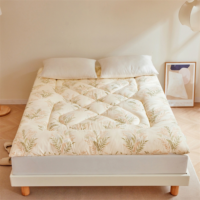 91家纺网 家纺一手货源 找家纺 富威堡家纺 2025新款植物羊绒棉花床垫 花田锦簇