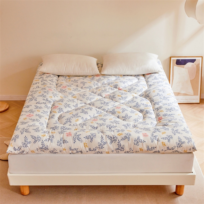 91家纺网 家纺一手货源 找家纺 富威堡家纺 2025新款植物羊绒棉花床垫 和风漫舞