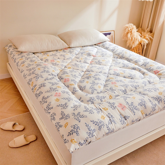 91家纺网 家纺一手货源 找家纺 富威堡家纺 2025新款植物羊绒棉花床垫 和风漫舞