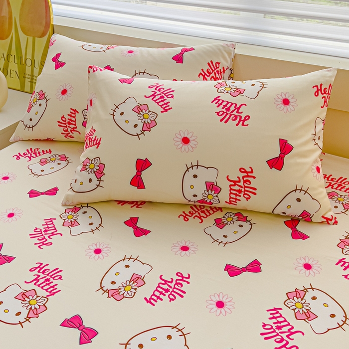 91家纺网 家纺一手货源 找家纺 金丝鸟家纺 2024新款全棉三丽鸥系列床笠 领结kt