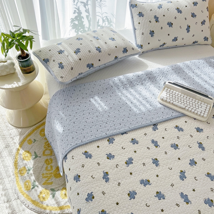 91家纺网 家纺一手货源 找家纺 茉夕家纺 2024新款纯棉斜纹13372双面纯棉床盖 蓝象北鼻