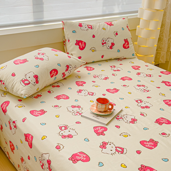 91家纺网 家纺一手货源 找家纺 金丝鸟家纺 2024新款全棉三丽鸥系列床单 爱心kt