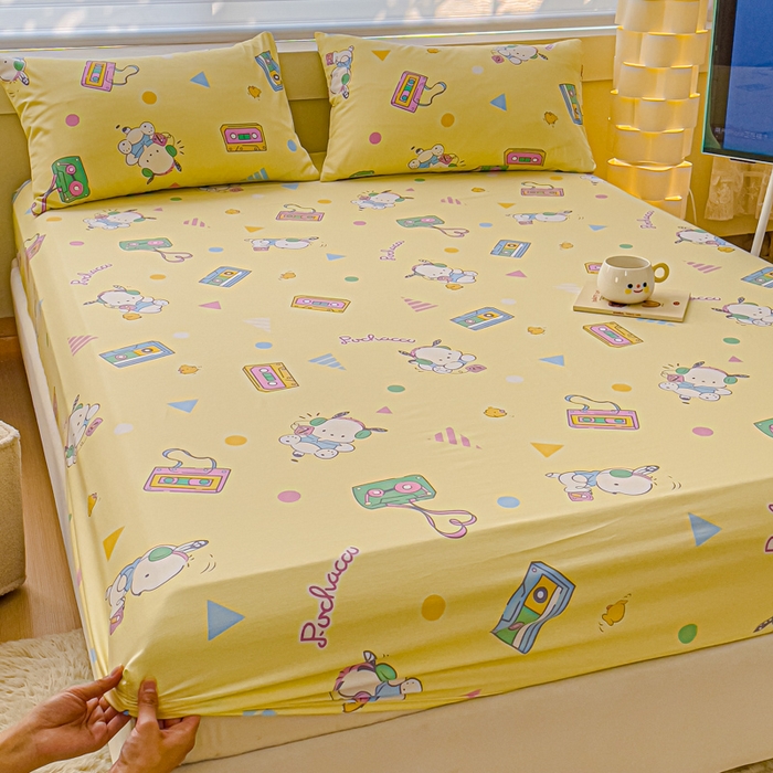 91家纺网 家纺一手货源 找家纺 金丝鸟家纺 2024新款全棉三丽鸥系列床笠 音乐帕恰狗