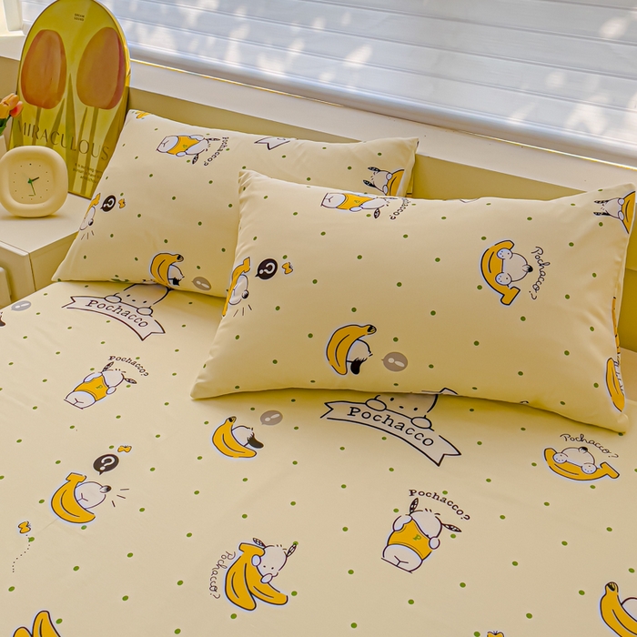 91家纺网 家纺一手货源 找家纺 金丝鸟家纺 2024新款全棉三丽鸥系列床单 香蕉帕恰狗