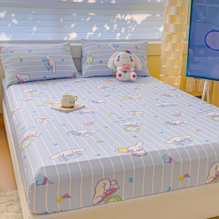 91家纺网 家纺一手货源 找家纺 金丝鸟家纺 2024新款全棉三丽鸥系列床笠 条纹玉桂狗