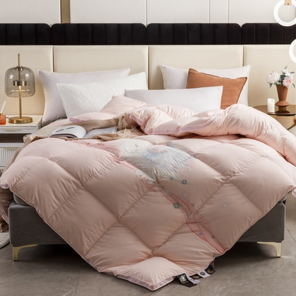 91家纺网 家纺一手货源 找家纺 （总）华盛羽绒被 2024新款高端静音立体鹅绒被95白鹅绒