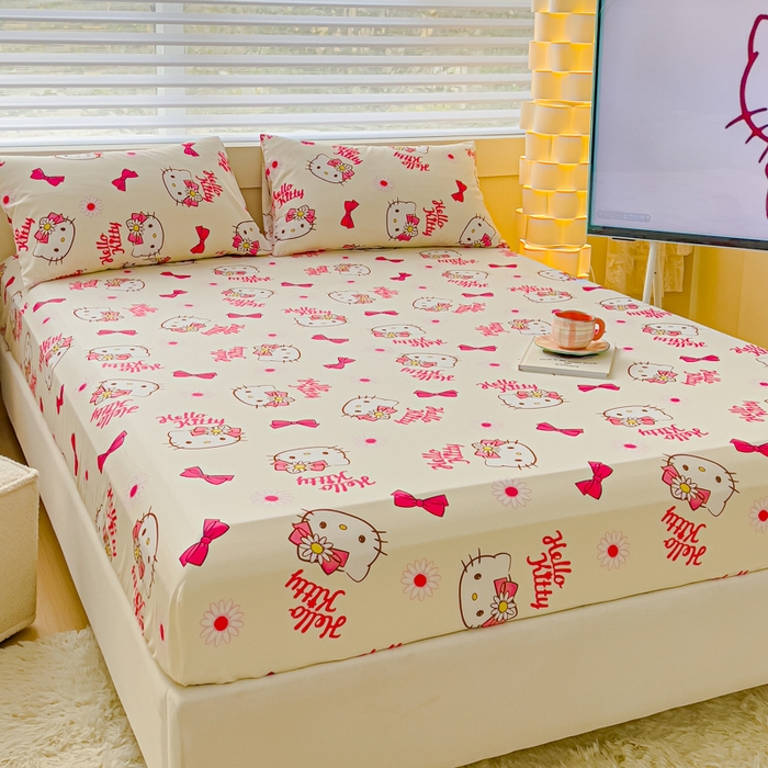 91家纺网 家纺一手货源 找家纺 金丝鸟家纺 2024新款全棉三丽鸥系列床笠 领结kt