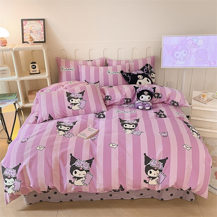 91家纺网 家纺一手货源 找家纺 呗旺鹿 2024新款三丽鸥系列全棉四件套 竖条库洛米