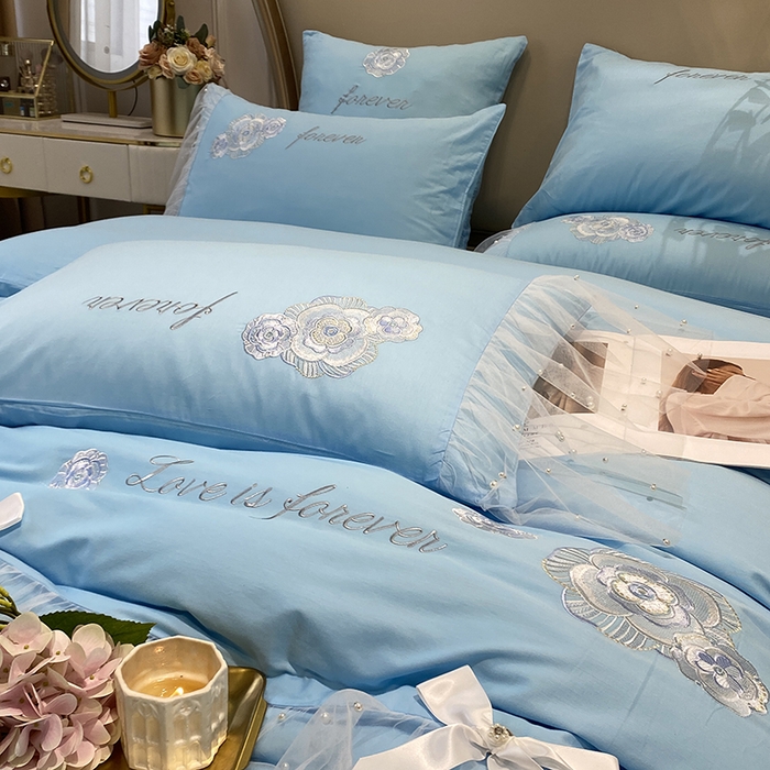 91家纺网 家纺一手货源 找家纺 欧冠家纺 2024新款全棉蕾丝珍珠网纱四件套 丽丽贝尔系列 马卡龙蓝